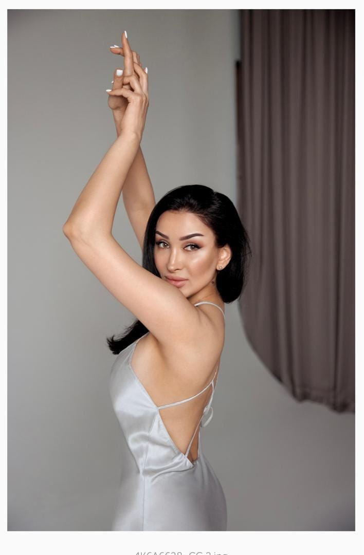 Escort Maya